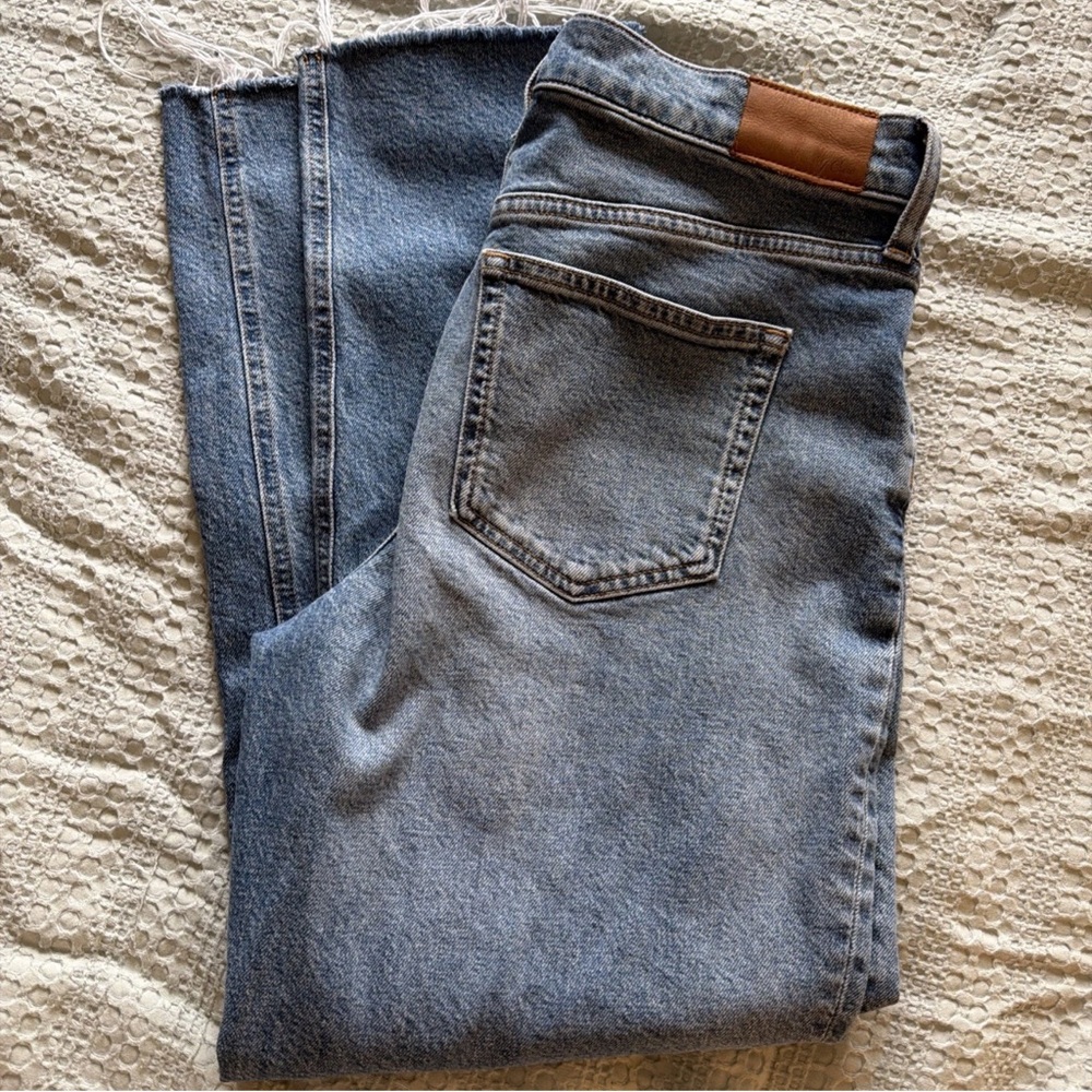 J.Crew Classic straight jeans. Size 29.